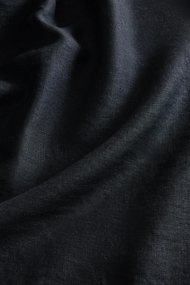 WASHED LINEN TABLECLOTH