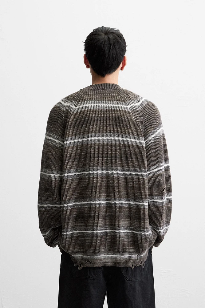 DISTRESSED STRIPED CARDIGAN