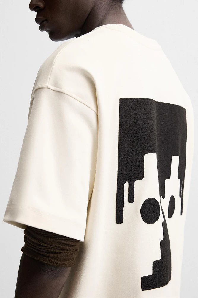 INTERLOCK EMBROIDERED SWEATSHIRT