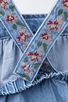 ROBE-SALOPETTE ET CULOTTE EN JEAN BRODÉ