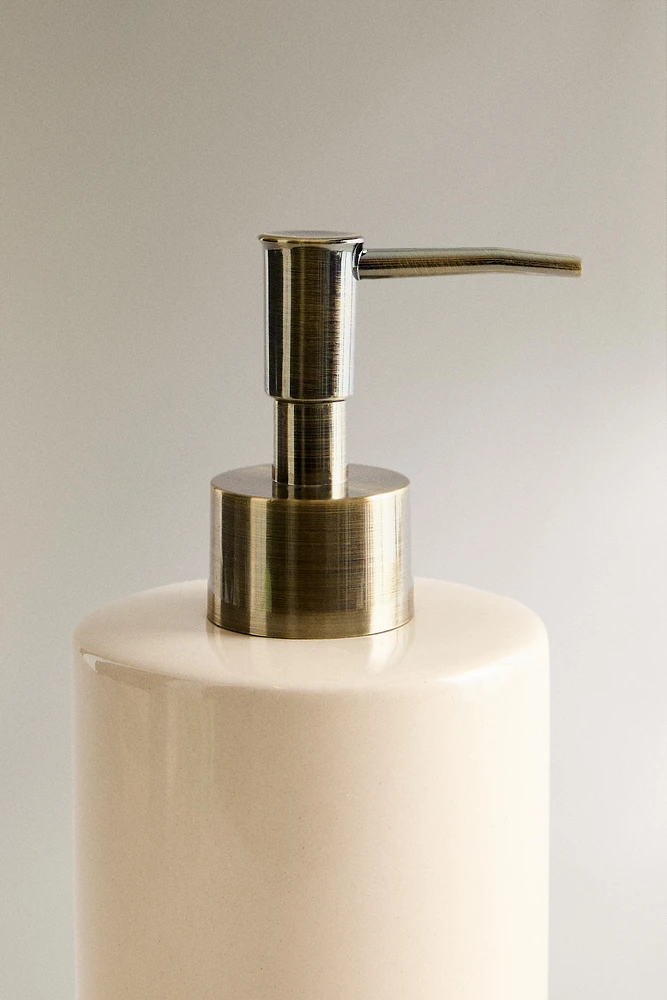 SHINY SOAP DISPENSER