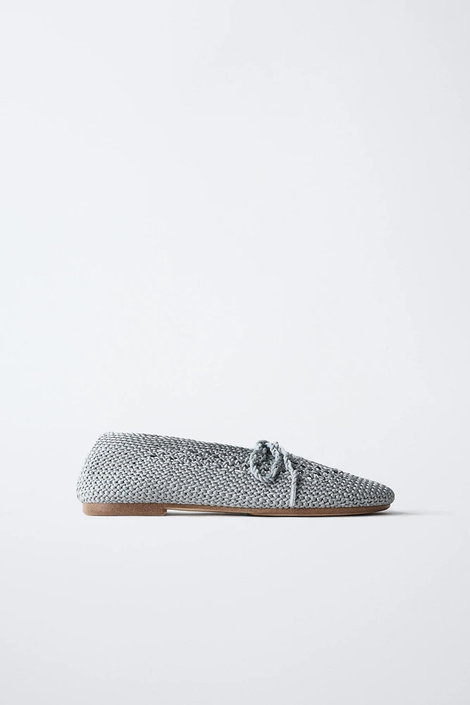 CROCHET BALLET FLATS WITH LACE