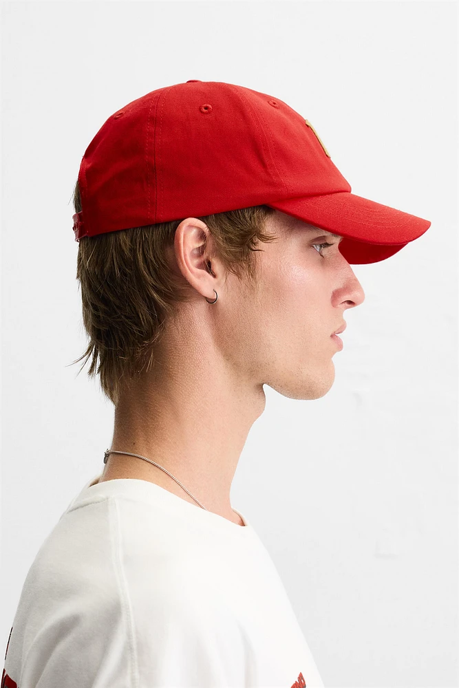 CASQUETTE AVEC BRODERIE EN CONTRASTE