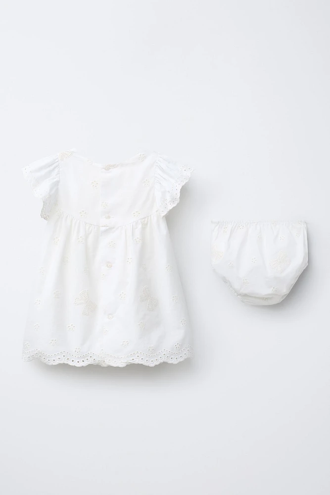 EMBROIDERED BOW DRESS AND PANTIES
