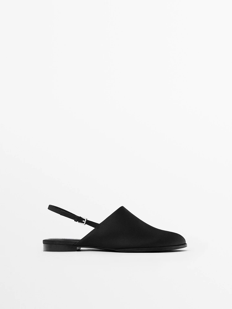 Flat mules
