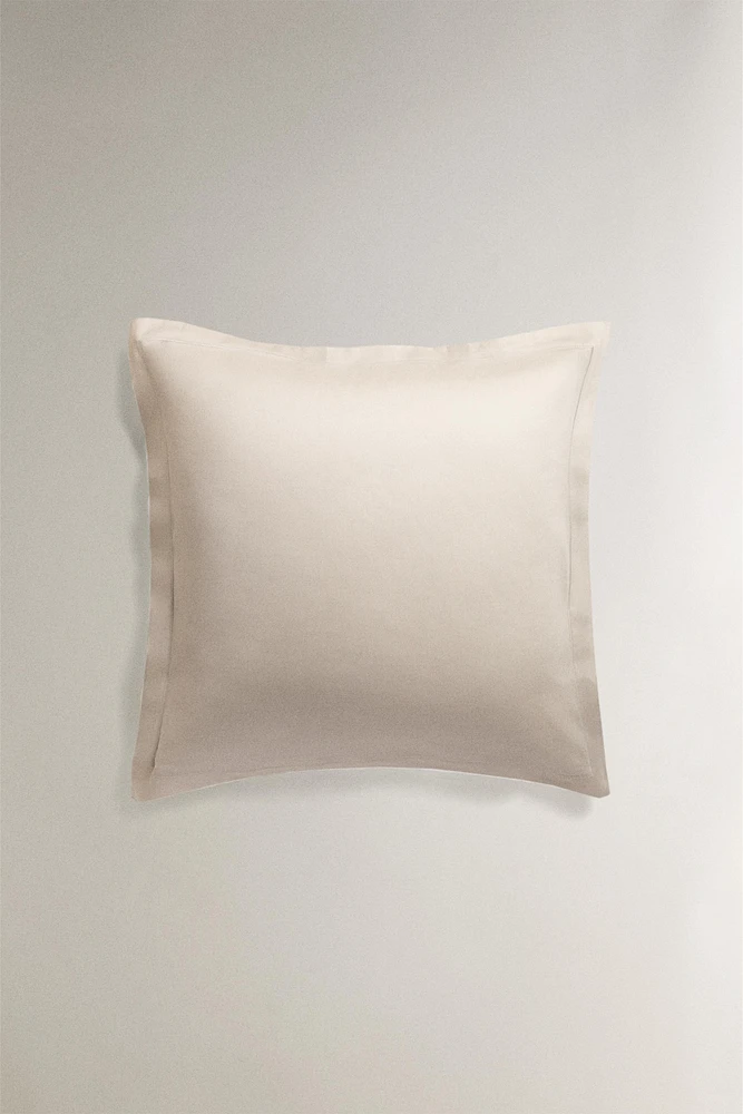 SATEEN PILLOWCASE WITH FESTOON DESIGN (300 THREAD COUNT)