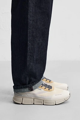 TECHNICAL SNEAKERS