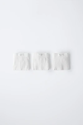 AGES 6-14/ THREE-PACK OF RIBBED BOXERS WITH LABEL