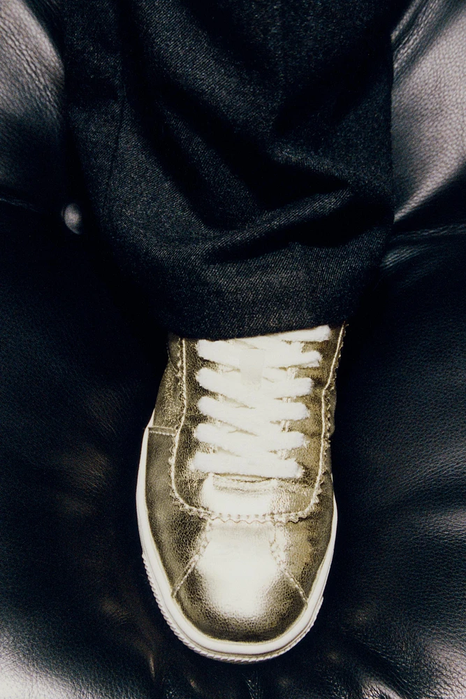 METALLIC SNEAKERS