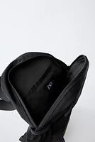 MULTI-POCKET CROSSBODY BAG