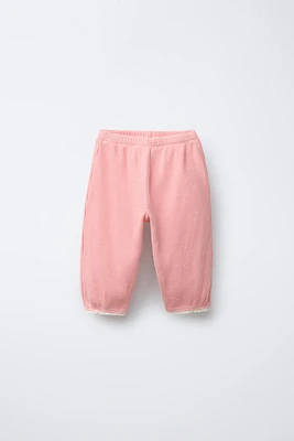 PANTALON BAGGY GAUFRÉ DENTELLE