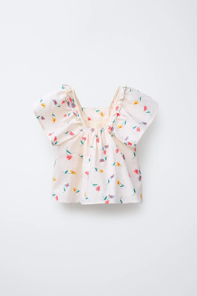 EMBROIDERED FLORAL TOP