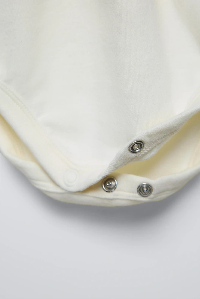 EMBROIDERED COLLAR BODYSUIT
