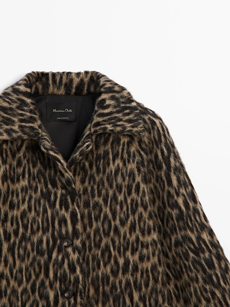 Short animal print collared coat