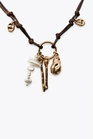 3-PACK OF PEARL MEDALLION NECKLACES