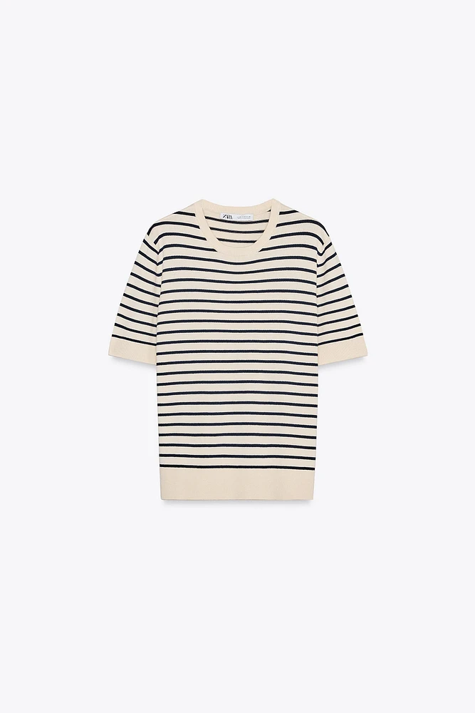 STRIPED KNIT TOP
