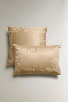 EMBROIDERED THROW PILLOW COVER