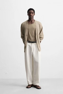 PANTALON COUPE DÉCONTRACTÉE À PLIS