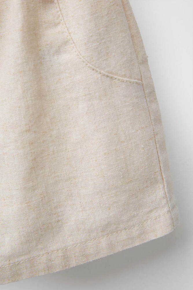 LINEN BLEND SHORTS