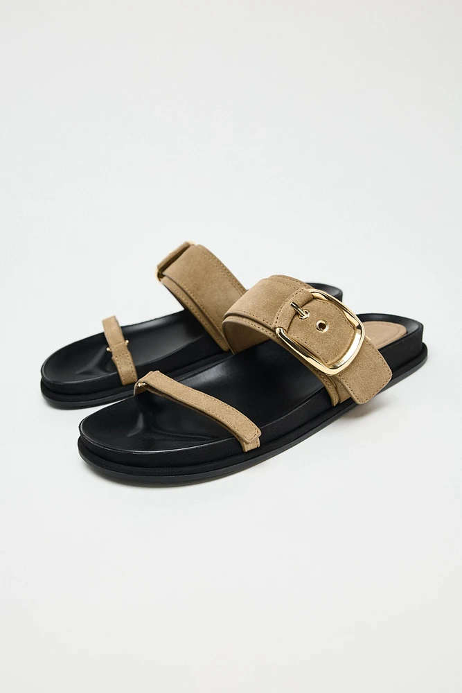 FLAT SUEDE STRAPPY SANDALS