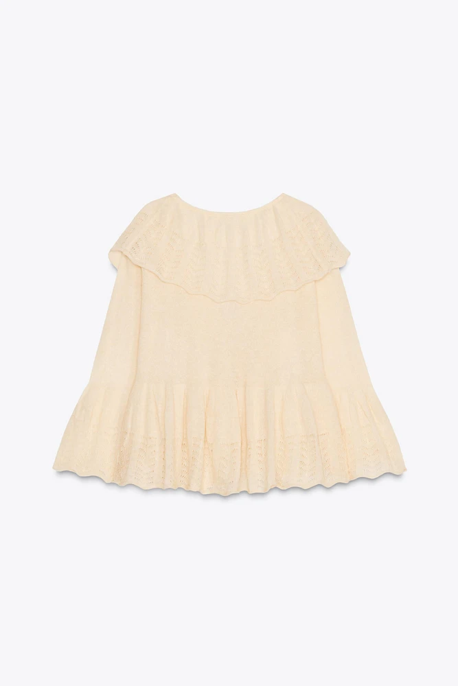 RUFFLED KNIT TOP