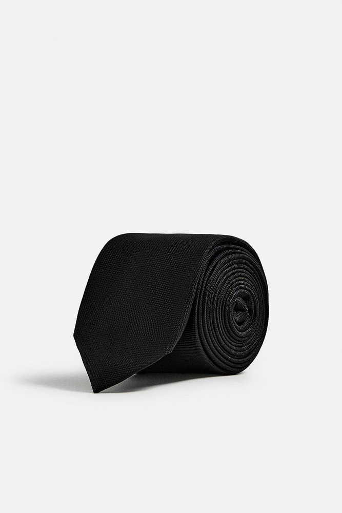 SLIM 100% SILK TIE