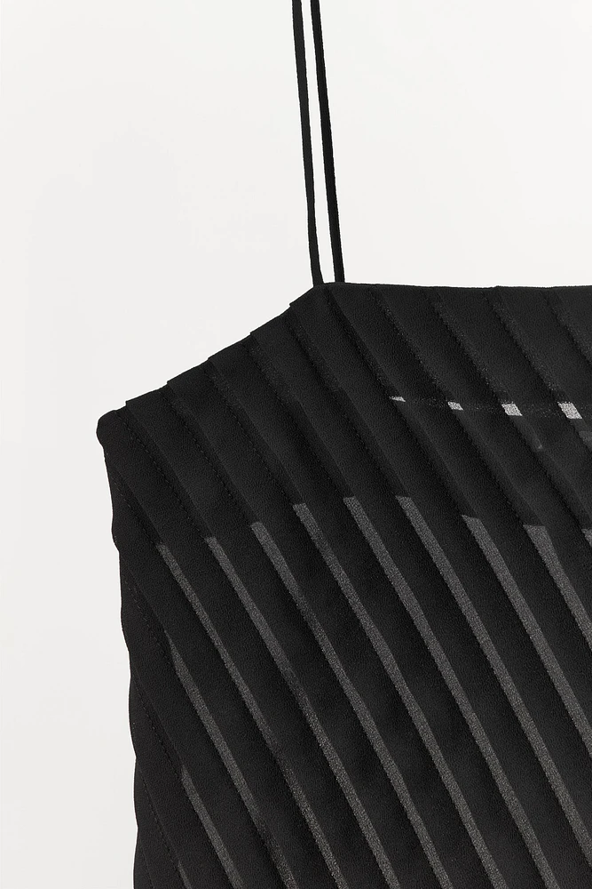 PLEATED STRAPPY TOP