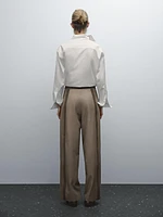 Straight-leg trousers with fastening detail
