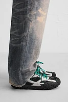 TEXTURED SOLE SNEAKERS