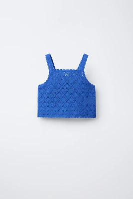 TOP COURT EN MAILLE CROCHET