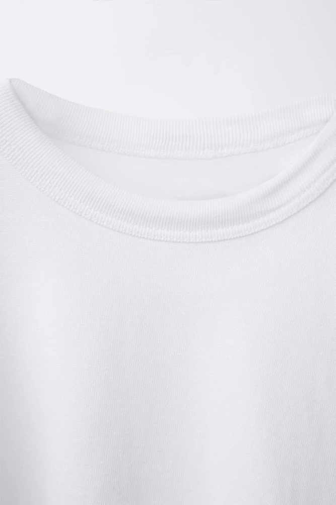 T-SHIRT WITH EMBROIDERED BACK