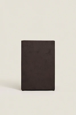 RECTANGULAR METAL PLINTH