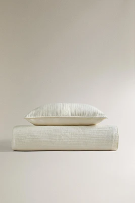 PLAIN COLORED QUILT