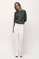 PULL EN MAILLE AVEC LISERÉS CONTRASTE