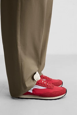 RETRO SNEAKERS