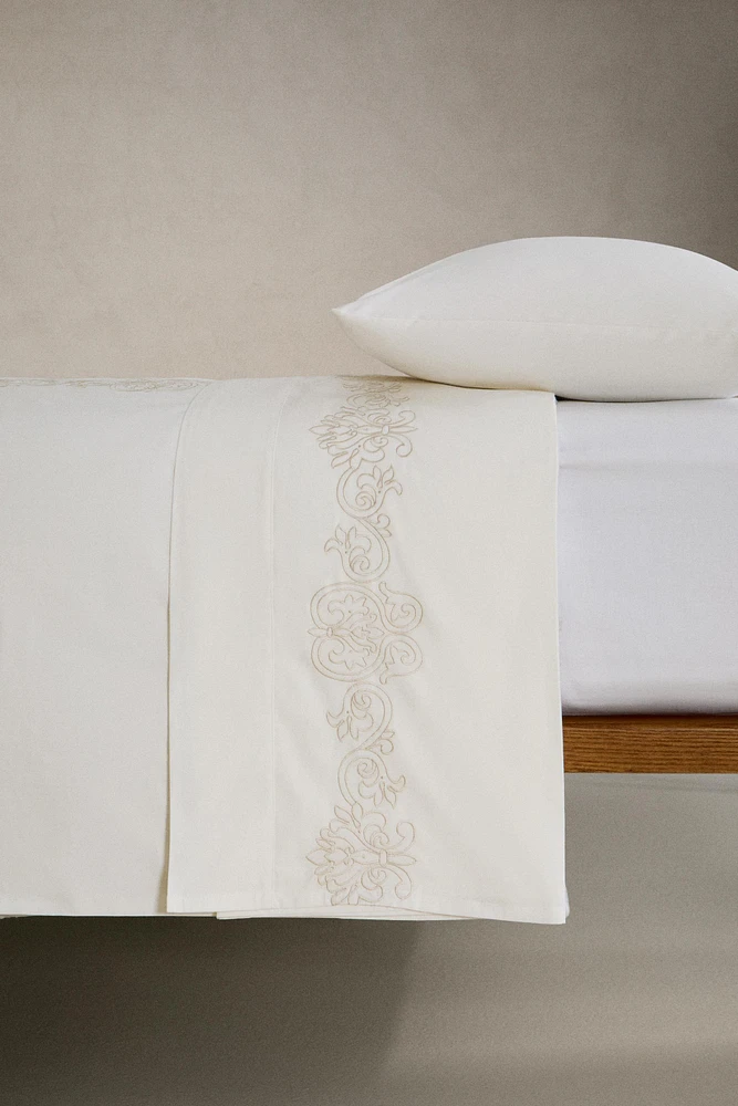 EMBROIDERED FLAT SHEET
