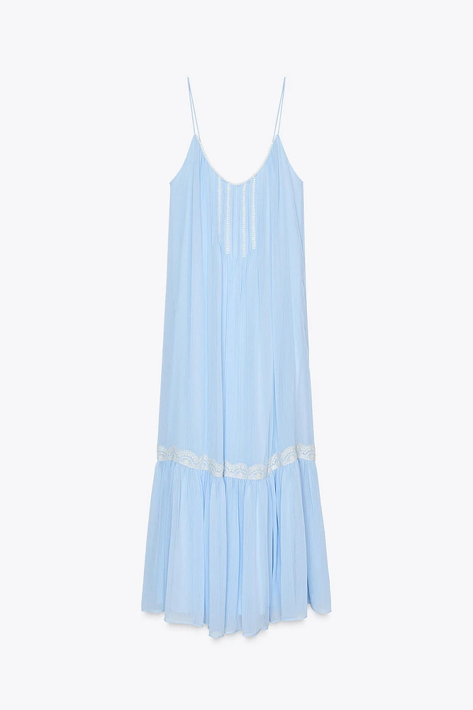 ROBE MI-LONGUE STYLE LINGERIE