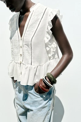 EMBROIDERED RUFFLED TOP