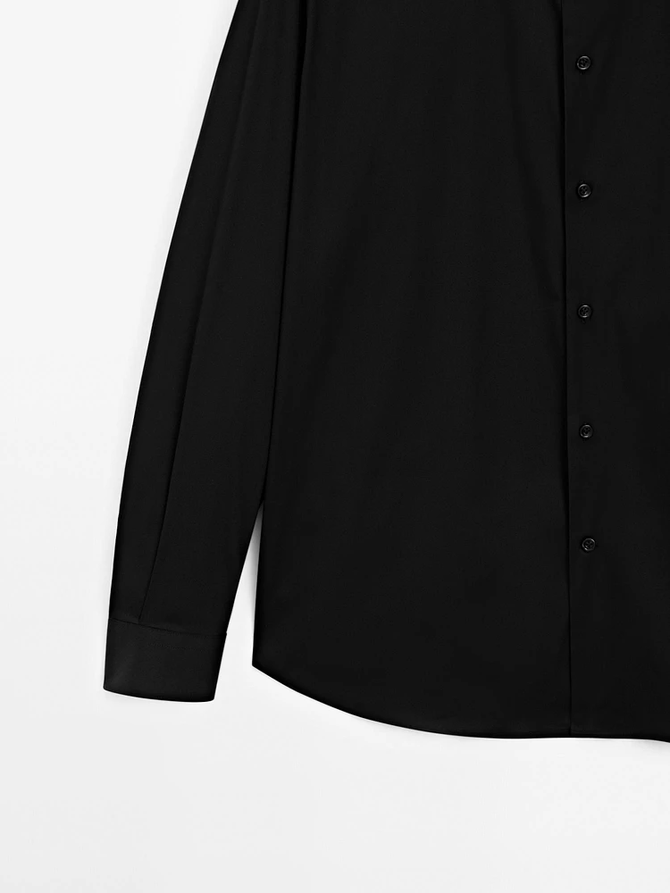 Slim fit stretch shirt