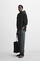 BASIC HOODED ZIP-UP SWEATSHIRT