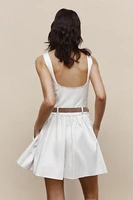 FITTED BELTED SHORT DRESS