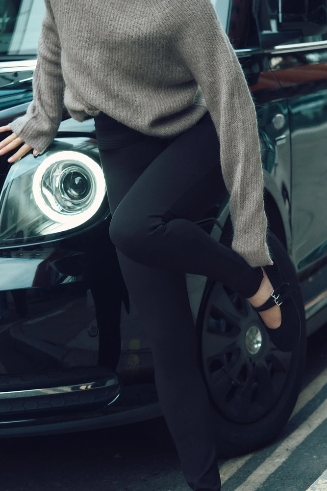 WIDE WAISTBAND LEGGINGS