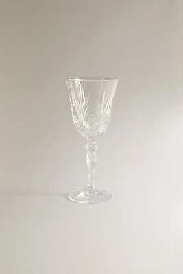 ENGRAVED CRYSTALLINE WINE GLASS