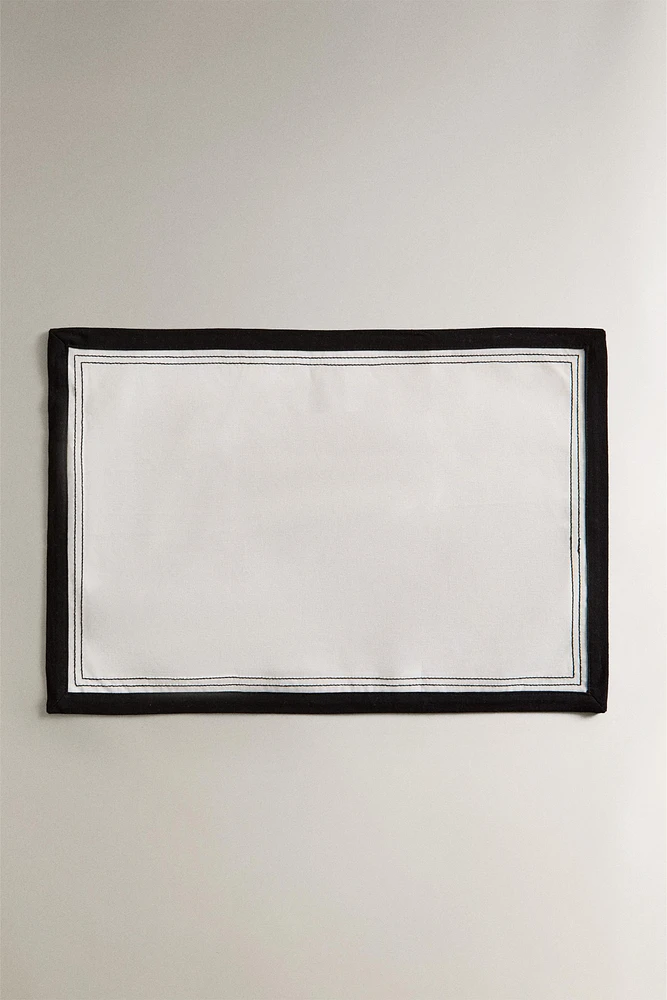 PLACEMAT WITH BLACK BORDER