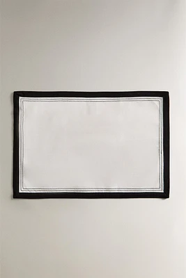 PLACEMAT WITH BLACK BORDER
