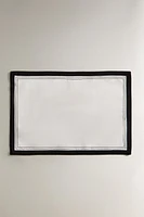 PLACEMAT WITH BLACK BORDER