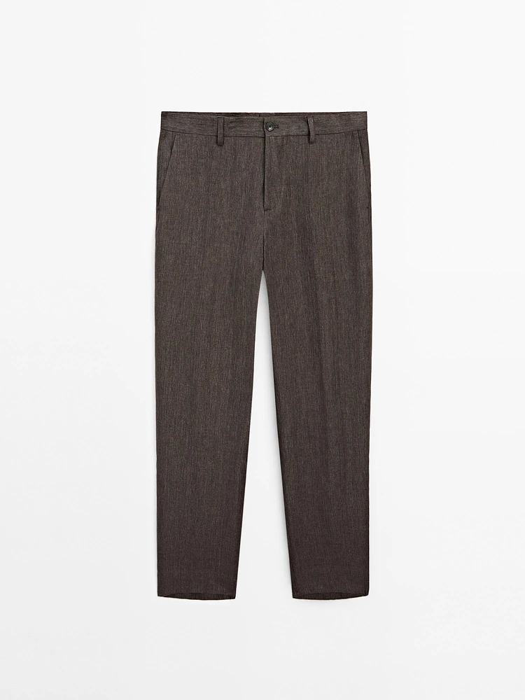 Faded total look linen trousers