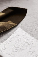 JACQUARD LEAF TABLECLOTH