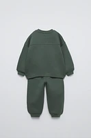 LABEL SWEATSHIRT AND JOGGERS MATCHING SET