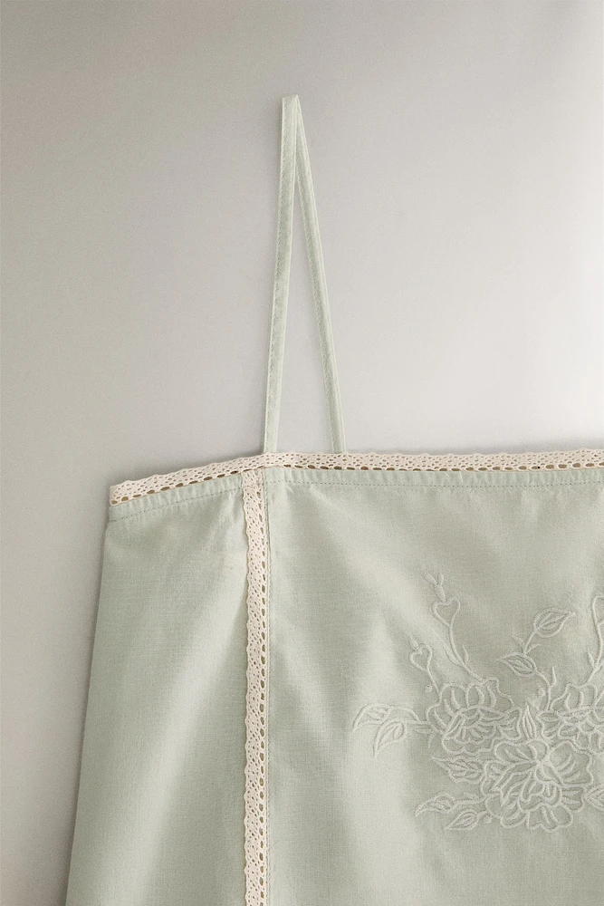 COTTON TOP WITH EMBROIDERY
